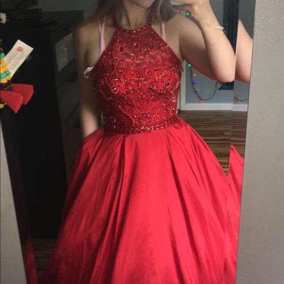 Sherri Hill Prom Dress - Picture 3 of 5